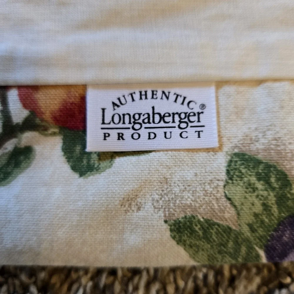 Longaberger Valance 17